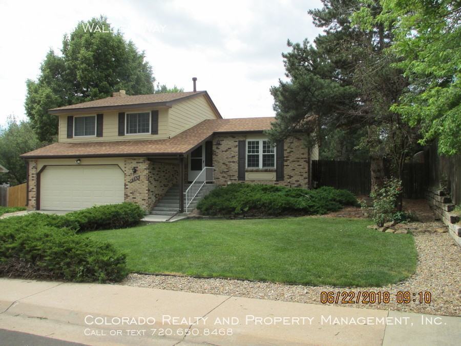 3754 S Walden Way - Photo 2 of 9