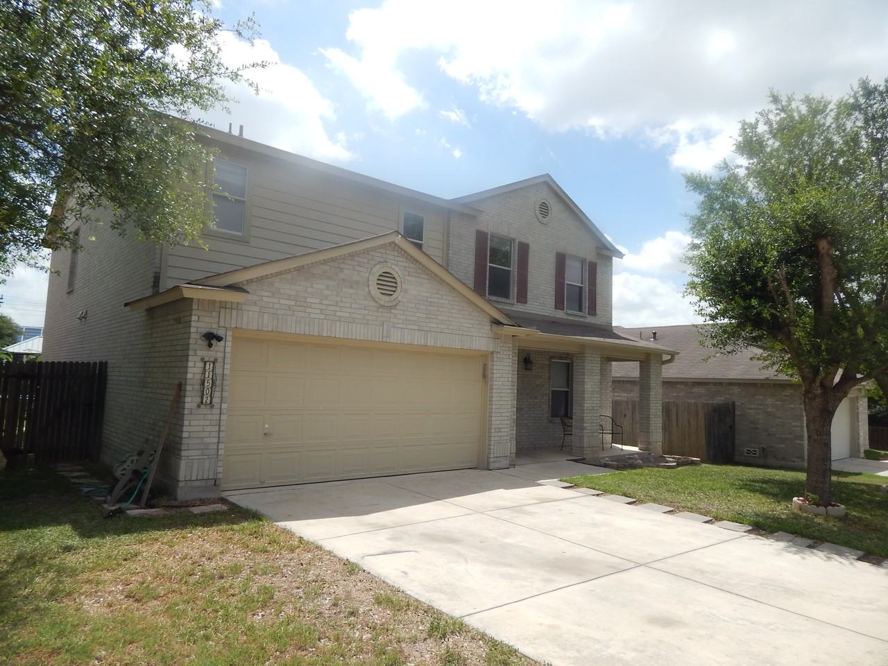 11502 Forest Branch - Photo 2 of 24