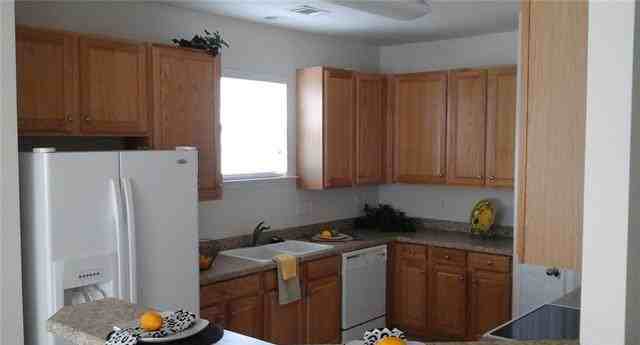 10814 Traders Ct - Photo 3 of 14