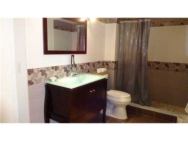 1904 S Ocean Dr - Photo 3 of 11