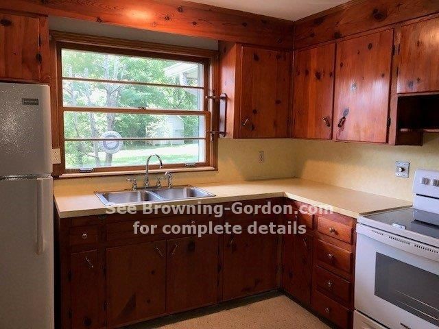 2808 Lumar Ln - Photo 3 of 10