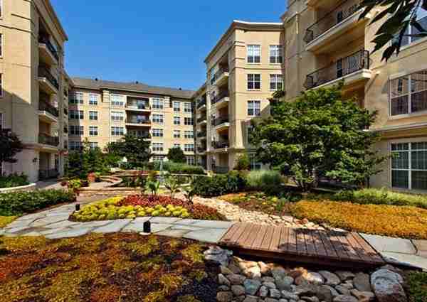 Lenox and Dunwoody Rd - Photo 2 of 10