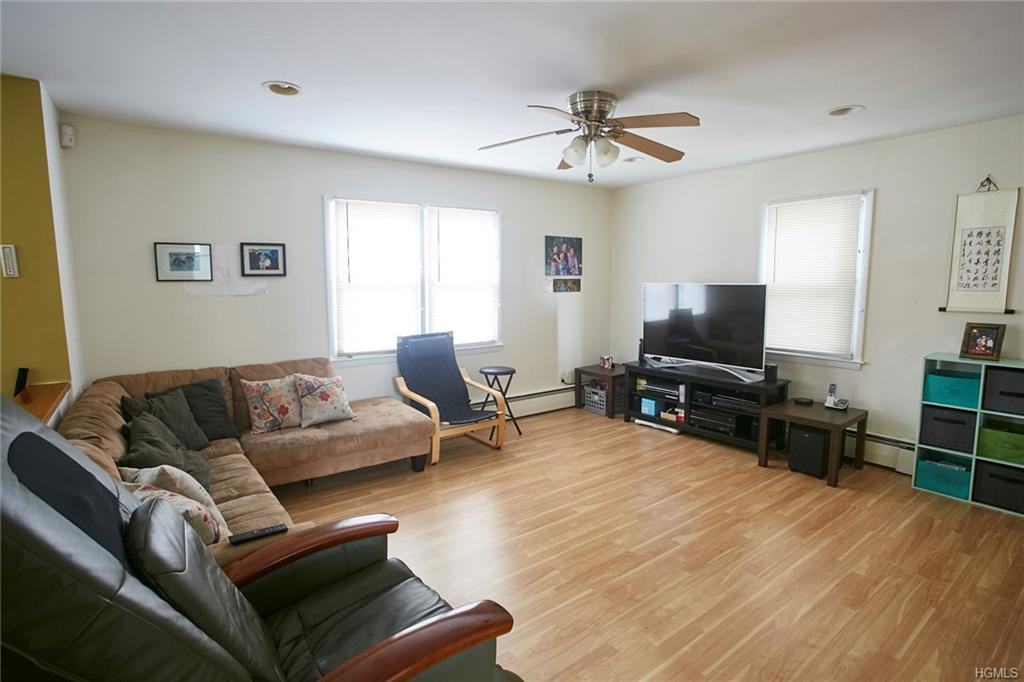 35 Pinebrook Rd - Photo 3 of 31