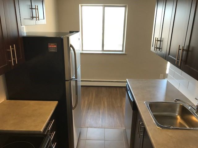 11 Grandville Avenue