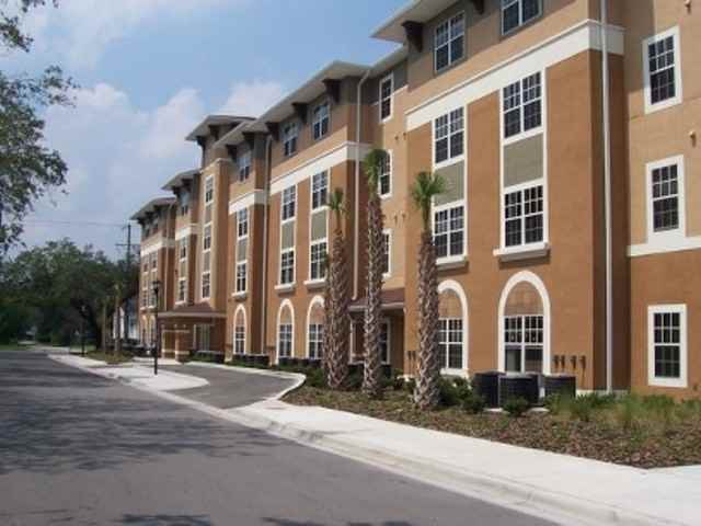 Oaks At Riverview - Photo 2 of 6