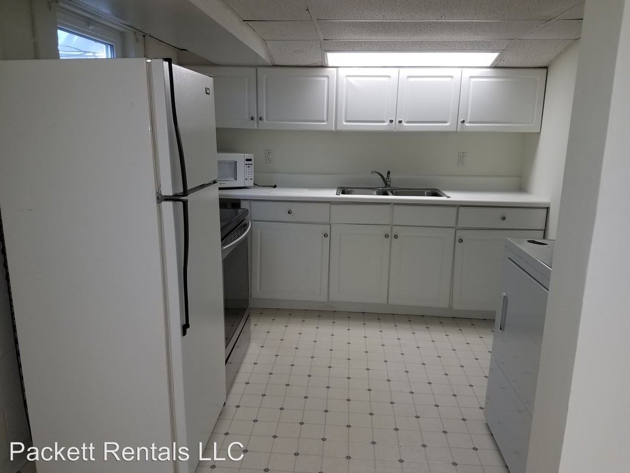 627 Della Street - Photo 3 of 5