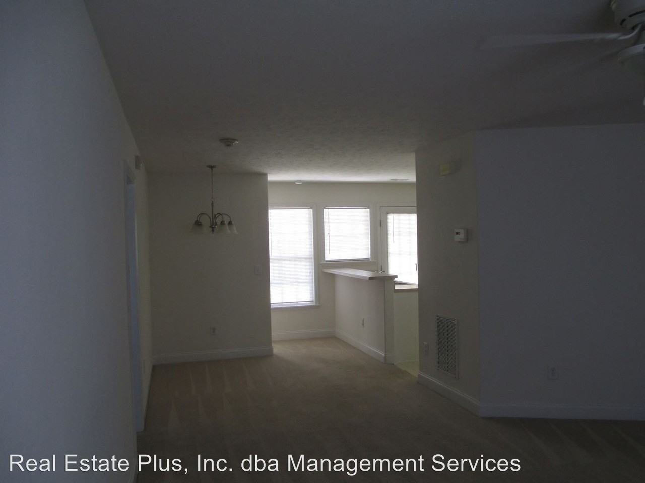 Stallings Investments-CD Apartments, LLC Christopher Downs Apts - Photo 2 of 11