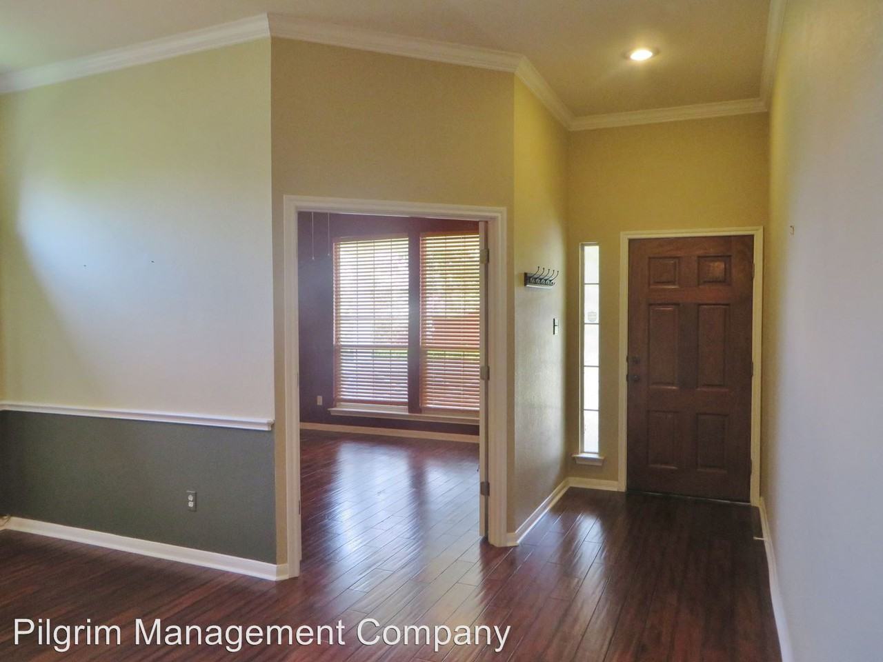 276 Greenside Ln - Photo 2 of 30