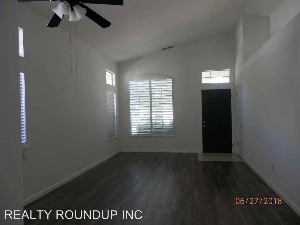 3229 Turnbuckle Cir - Photo 3 of 16