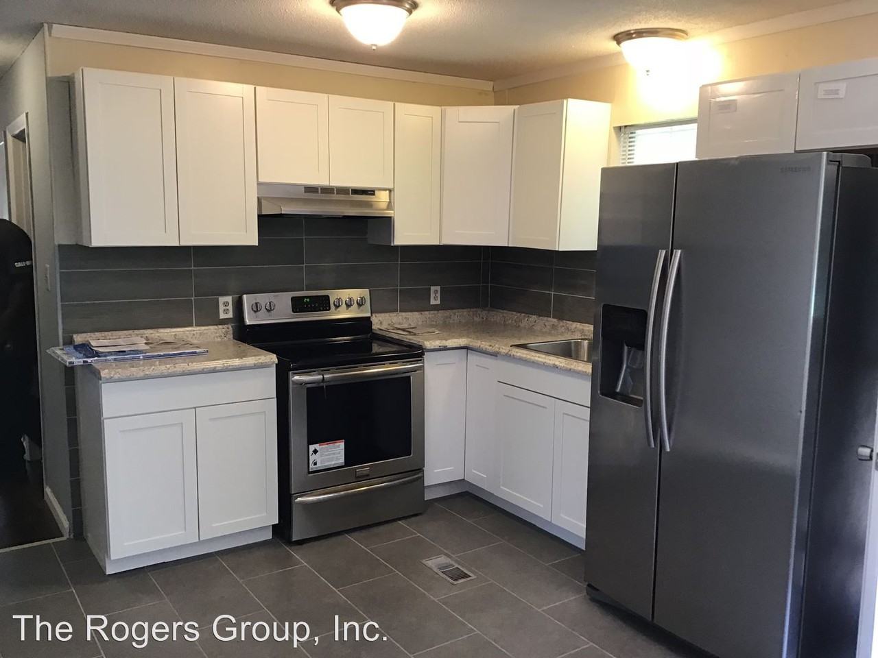 106 Scott Cir - Photo 3 of 10