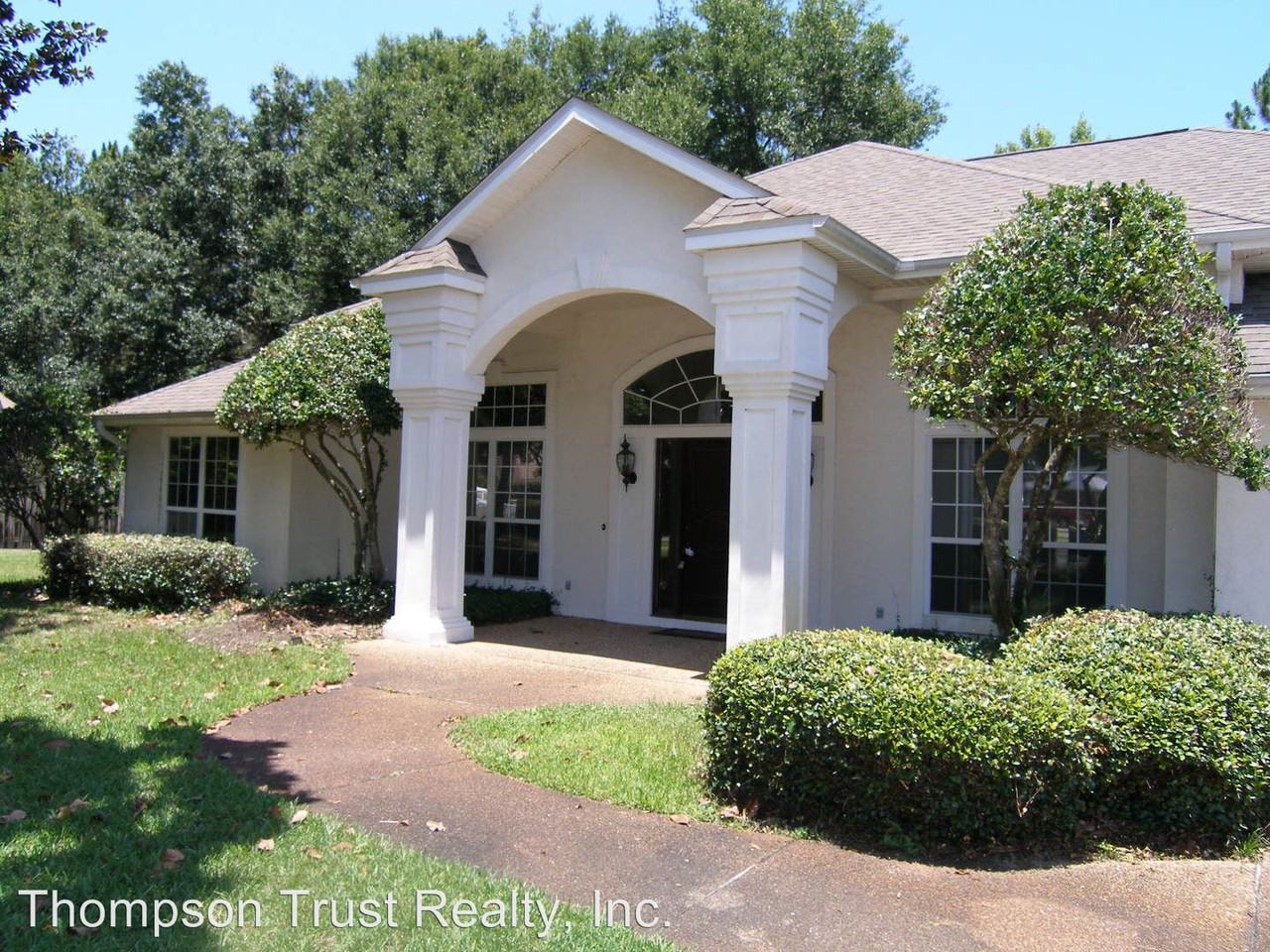 4052 Mary Kathryn Cir - Photo 2 of 41