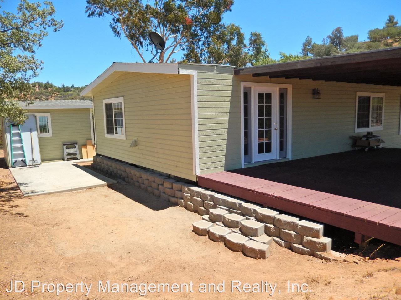 22092 Japatul Ln #A - Photo 2 of 17