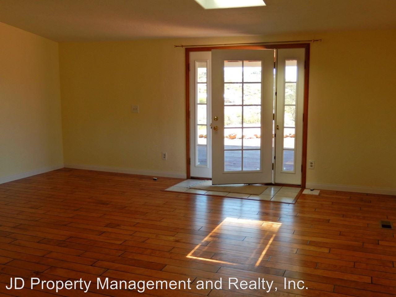22092 Japatul Ln #A - Photo 3 of 17