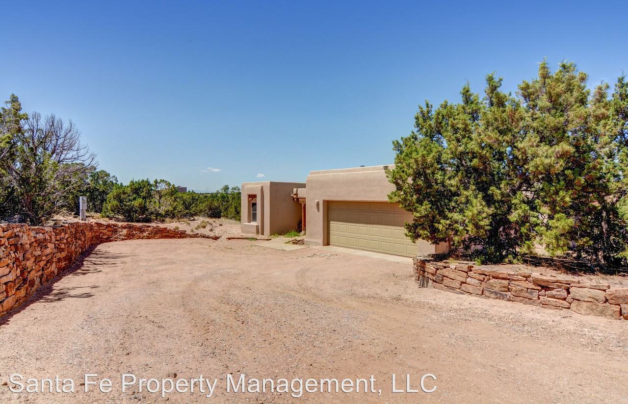 15 Alcalde Loop - Photo 2 of 33