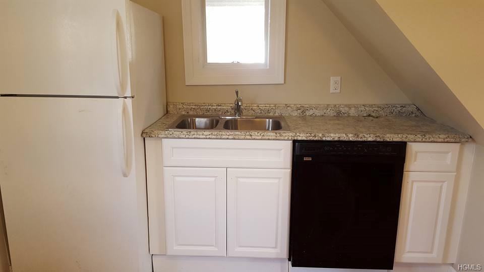 34 Convent Rd - Photo 2 of 20