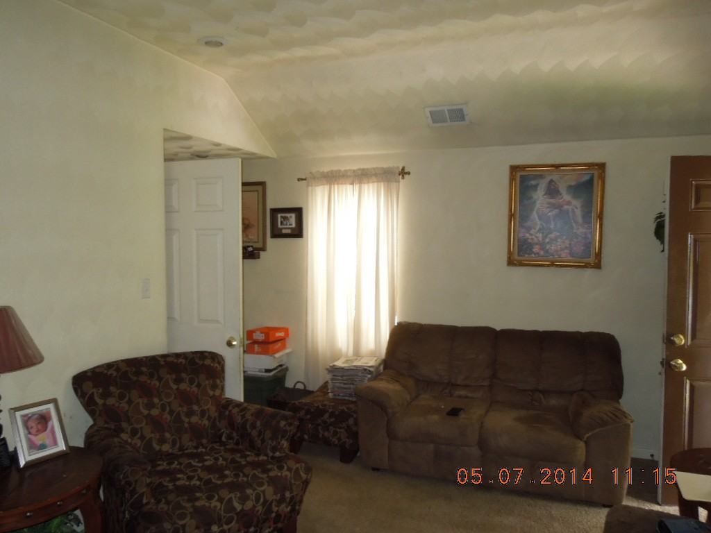 2409 Cottage Ave - Photo 3 of 21