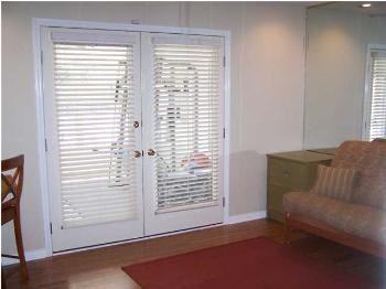 911 Shadow Ridge Dr - Photo 2 of 10