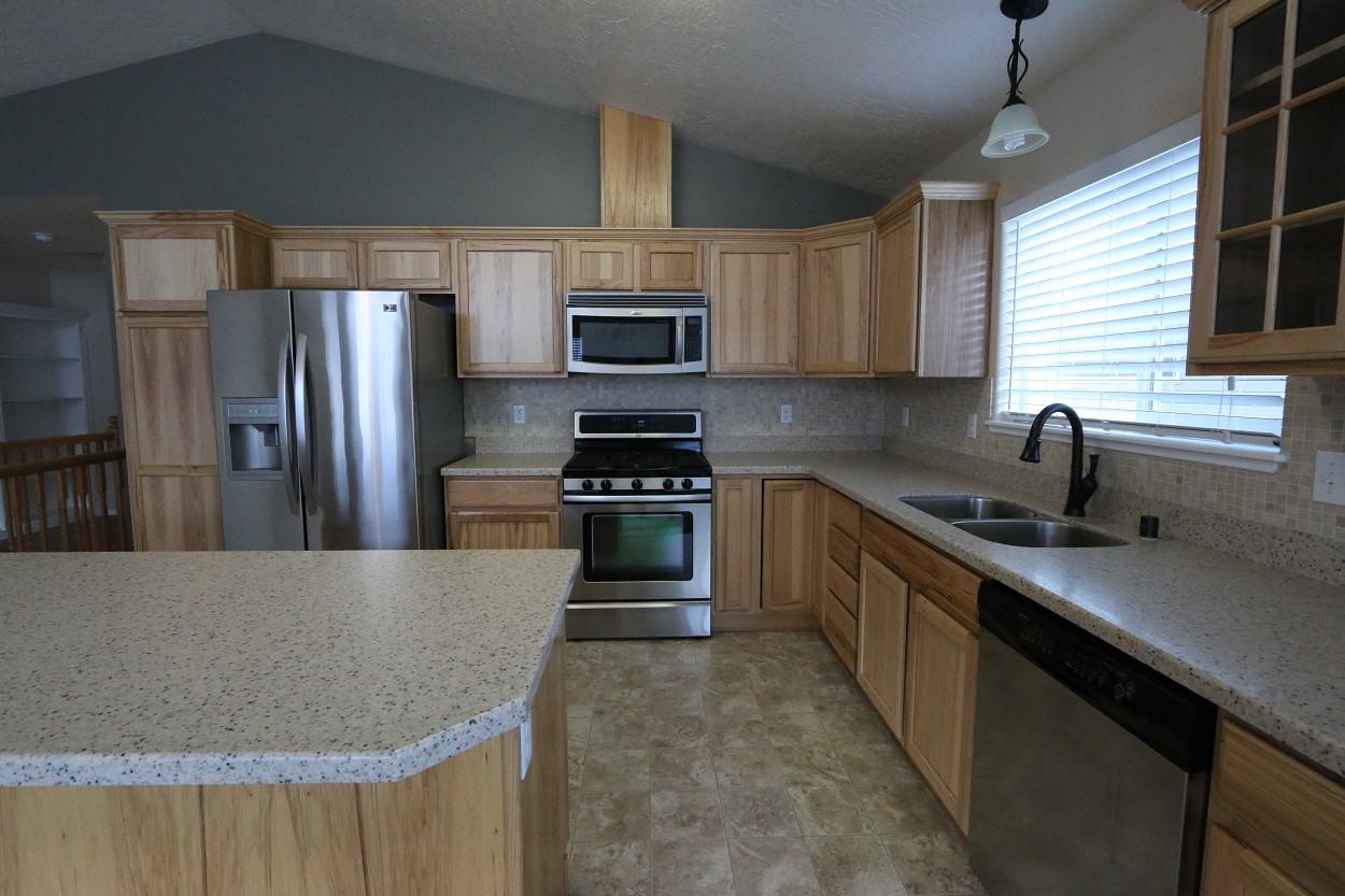 20721 Mountain Vista Dr - Photo 2 of 8