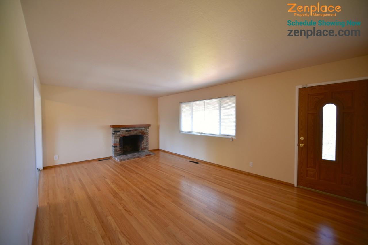 885 Devonshire Ave - Photo 2 of 15