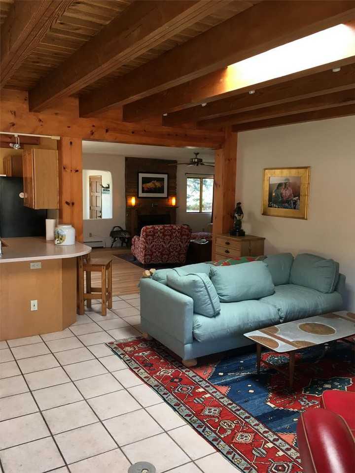 123 W San Mateo Rd - Photo 3 of 39