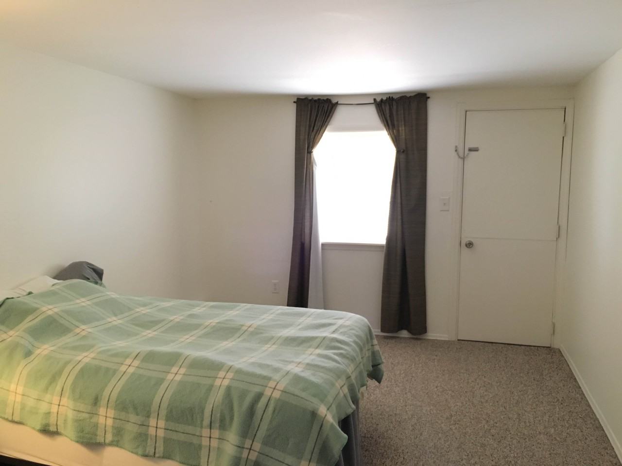 10 Montauk Highway - Photo 3 of 8