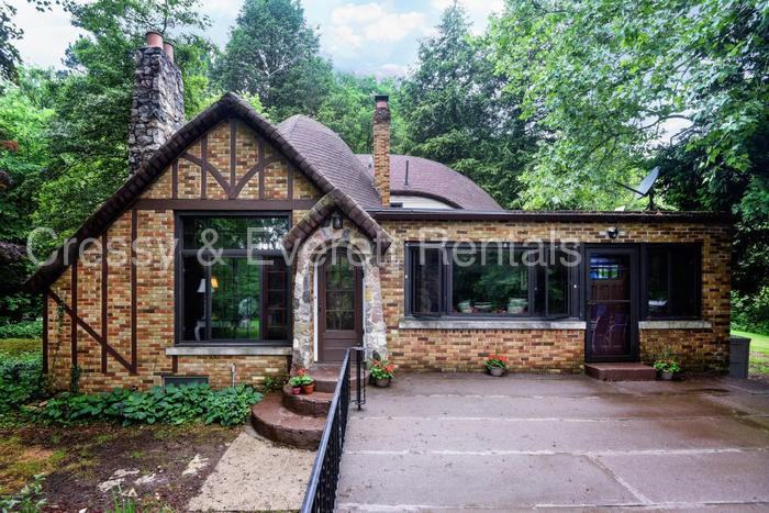 2000 Walton Creek Ln - Photo 2 of 41