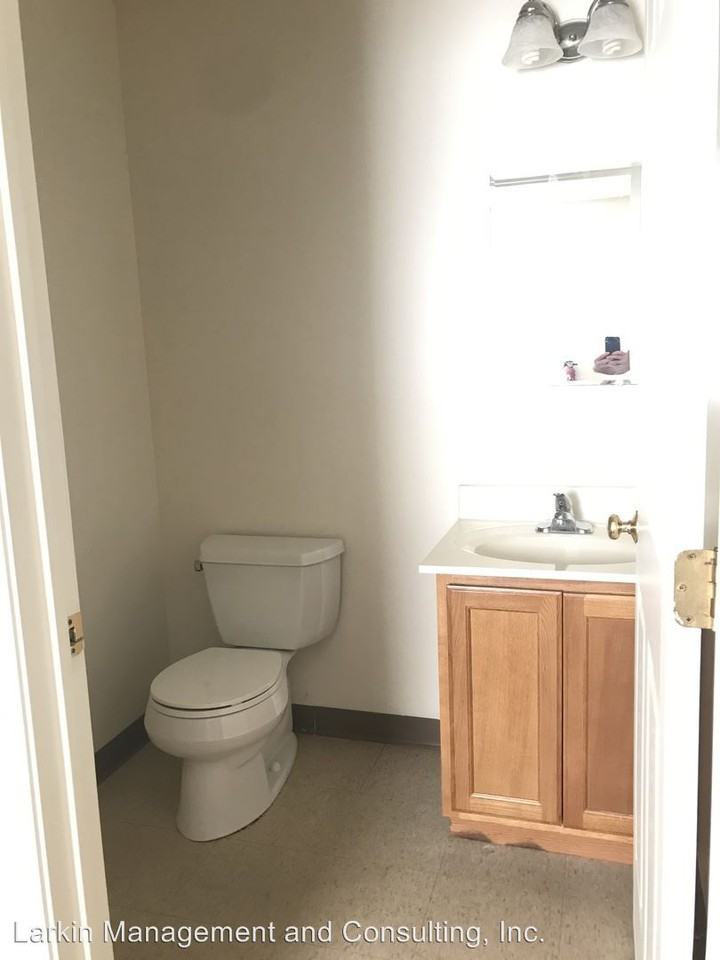 538-540 High St. - Photo 3 of 6