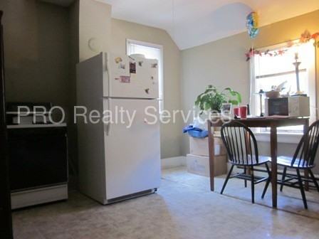 690 Blair Ave #2 - Photo 3 of 9