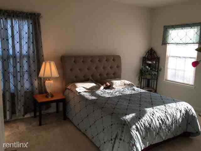 8410 Ice Crystal Dr - Photo 2 of 9