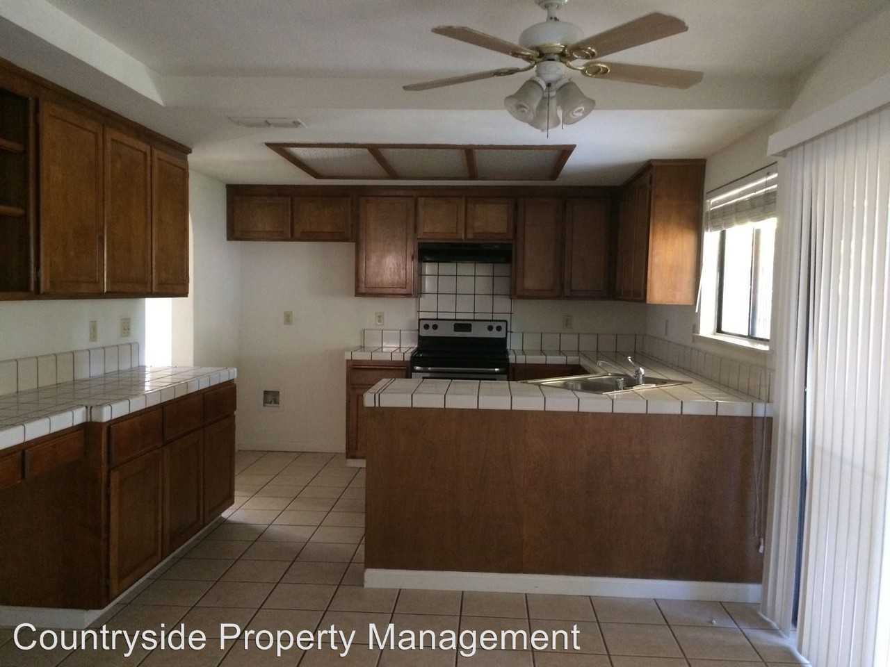 1616 Marazzi Ln - Photo 2 of 33