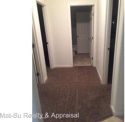 3800-3806 S. Lance B Cir. - Photo 3 of 10