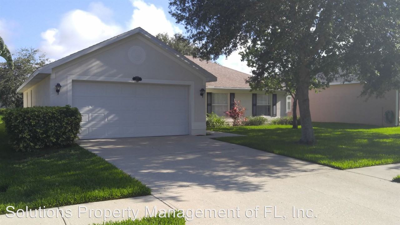 1473 Payette Ln - Photo 2 of 9