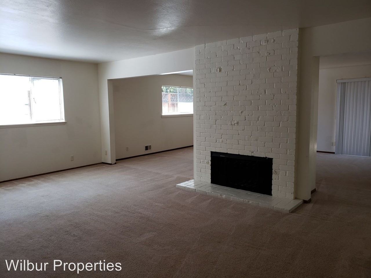 6780 Mason Way - Photo 3 of 13