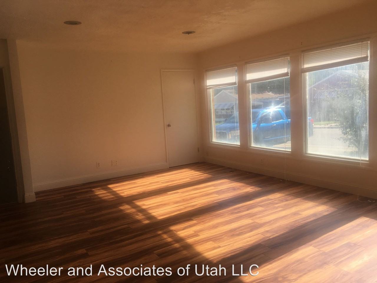 4751 S 275 W - Photo 3 of 14