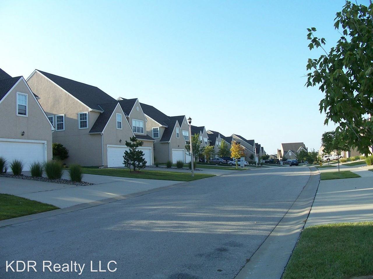 9146 Boehm Dr - Photo 2 of 11