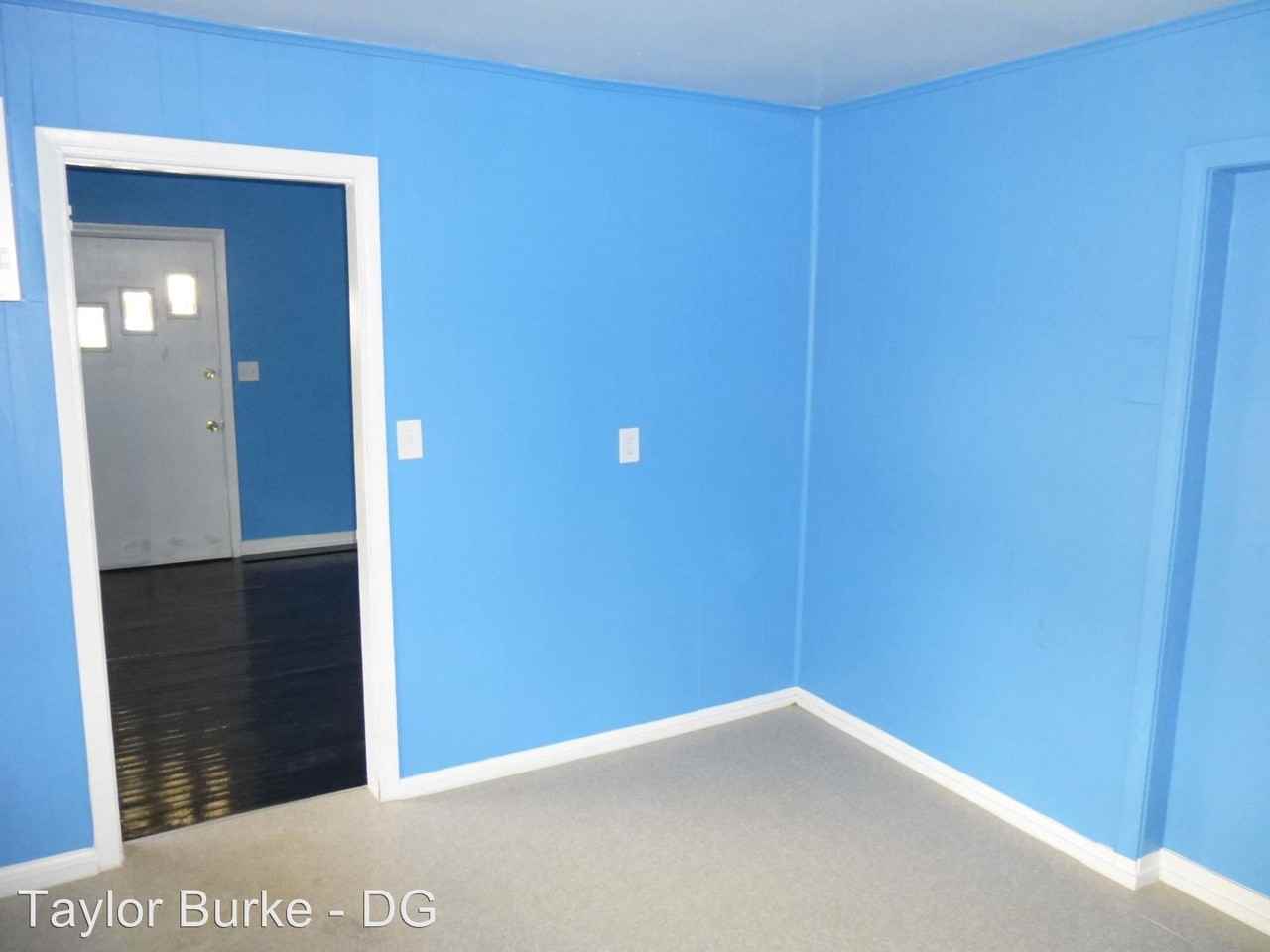 1252 18th Pl SW - Photo 2 of 31