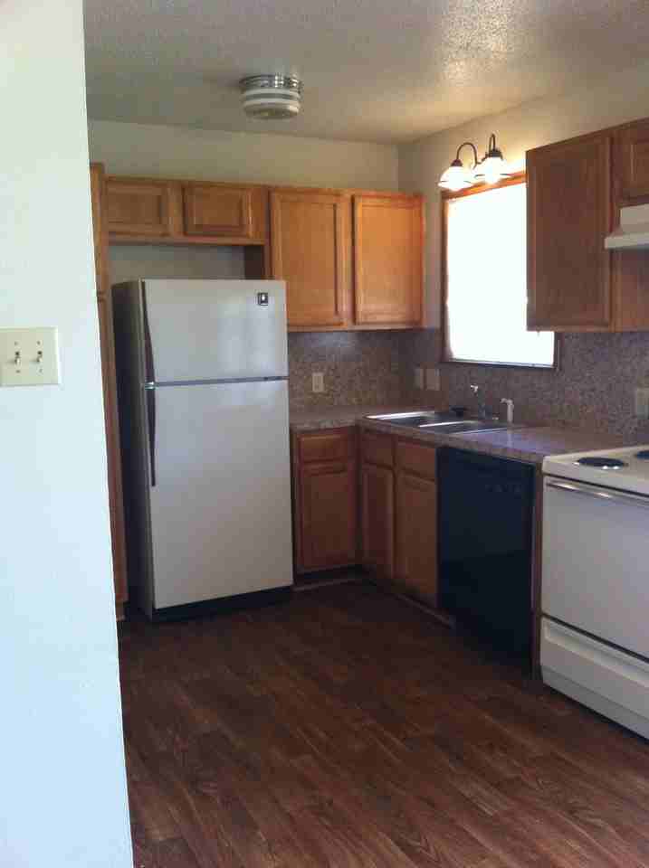 3302 Keller Rd - Photo 3 of 4