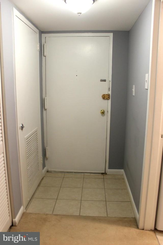 1423 Northgate Square #22b - Photo 2 of 26
