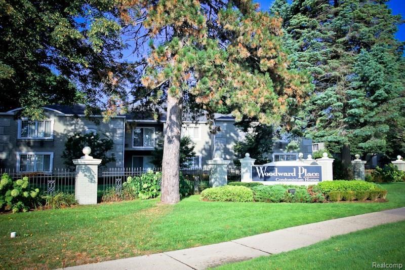 211 S Old Woodward Ave - Photo 2 of 21