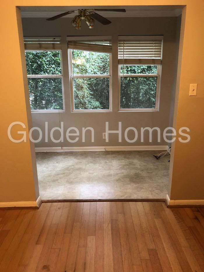 5159 Roswell Rd - Photo 3 of 9