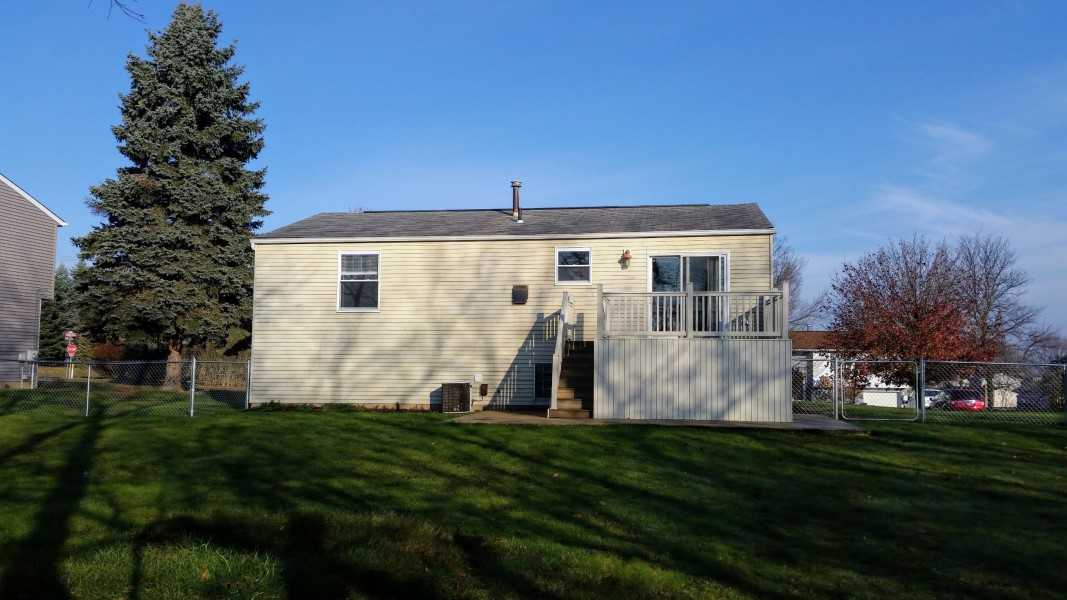 102 Brookston Drive - Photo 2 of 25