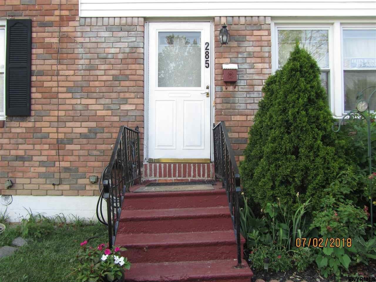 285 Mt Hope Dr - Photo 2 of 22