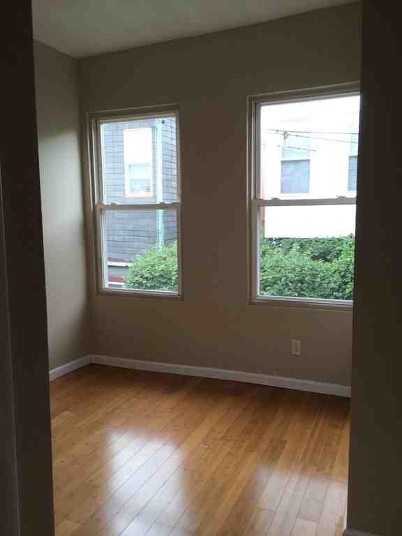 1632 French Street - Photo 3 of 8