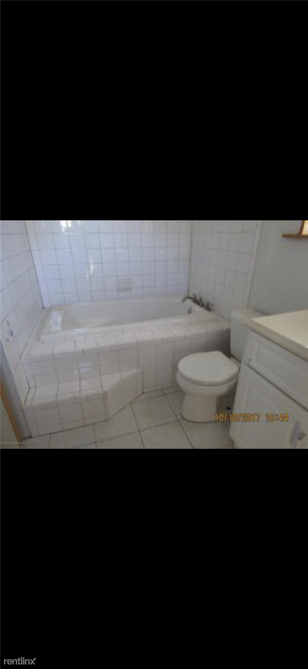 9 Jackson Ave - Photo 3 of 9