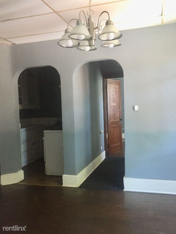 9 Pershing Dr - Photo 3 of 9