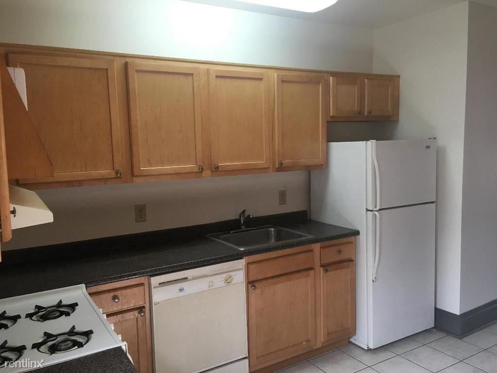 3612 Parkview Ave #2 - Photo 2 of 8