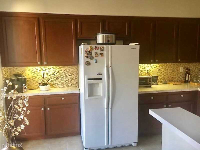 712 Caminito Valiente - Photo 3 of 17