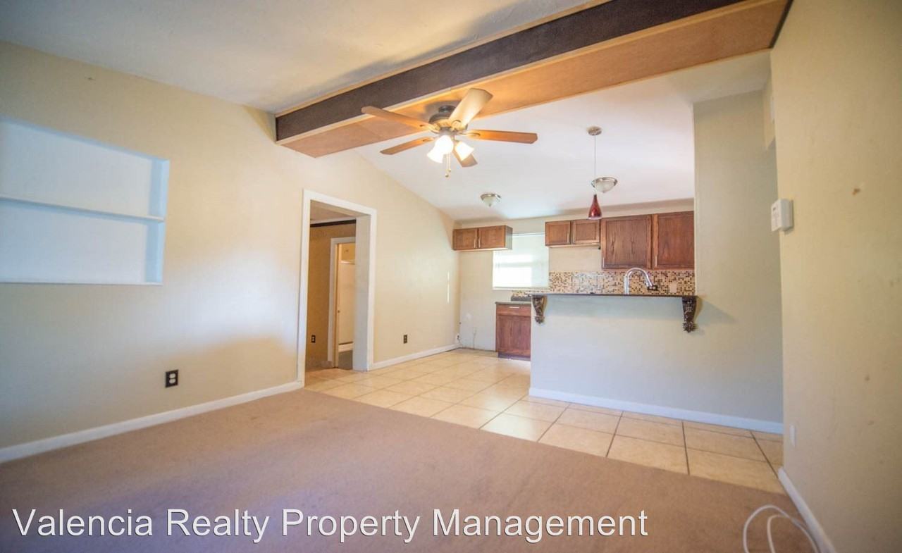 7203 E Emma St - Photo 2 of 7