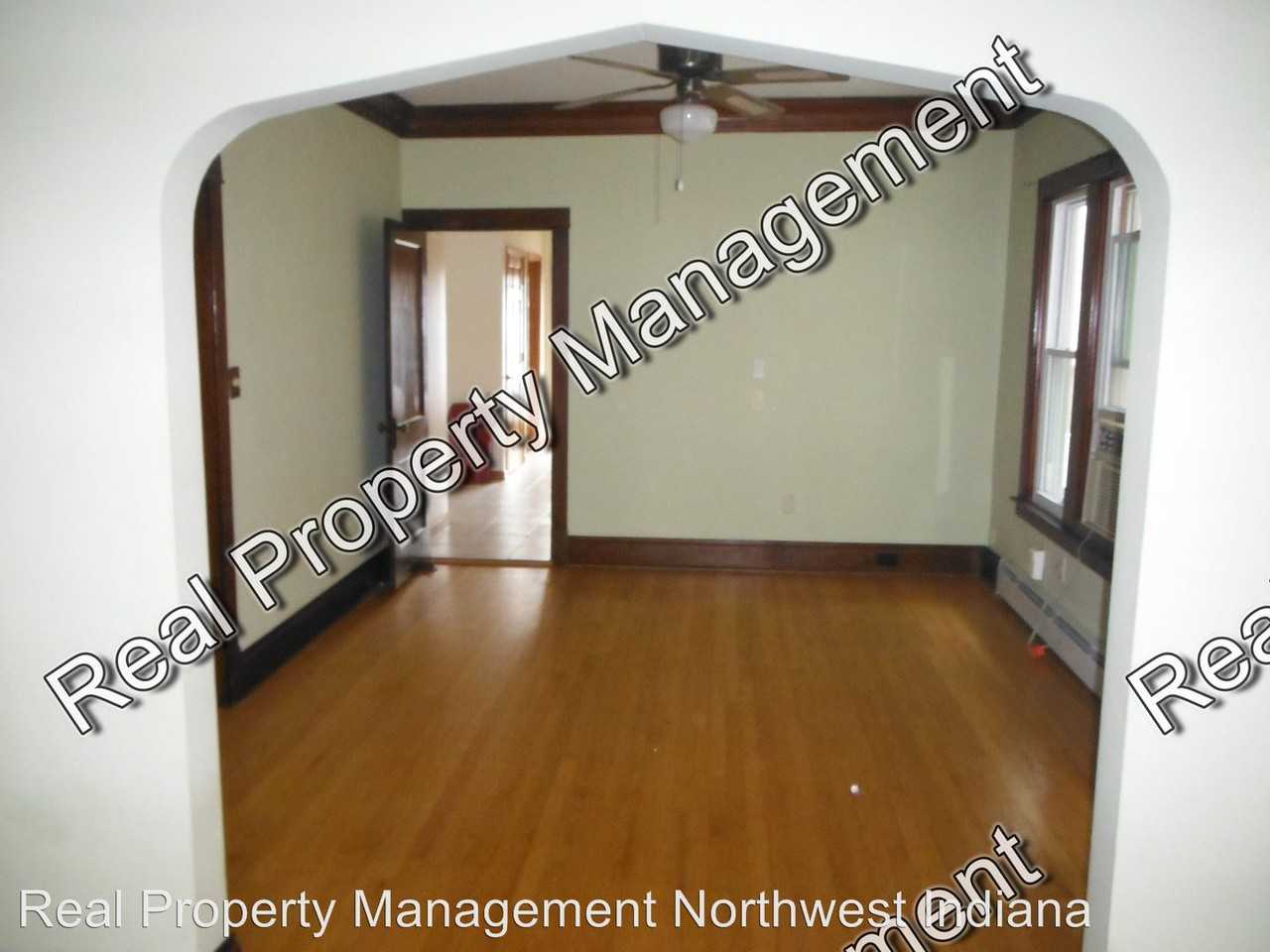 1733 Atchison Ave - Photo 3 of 17