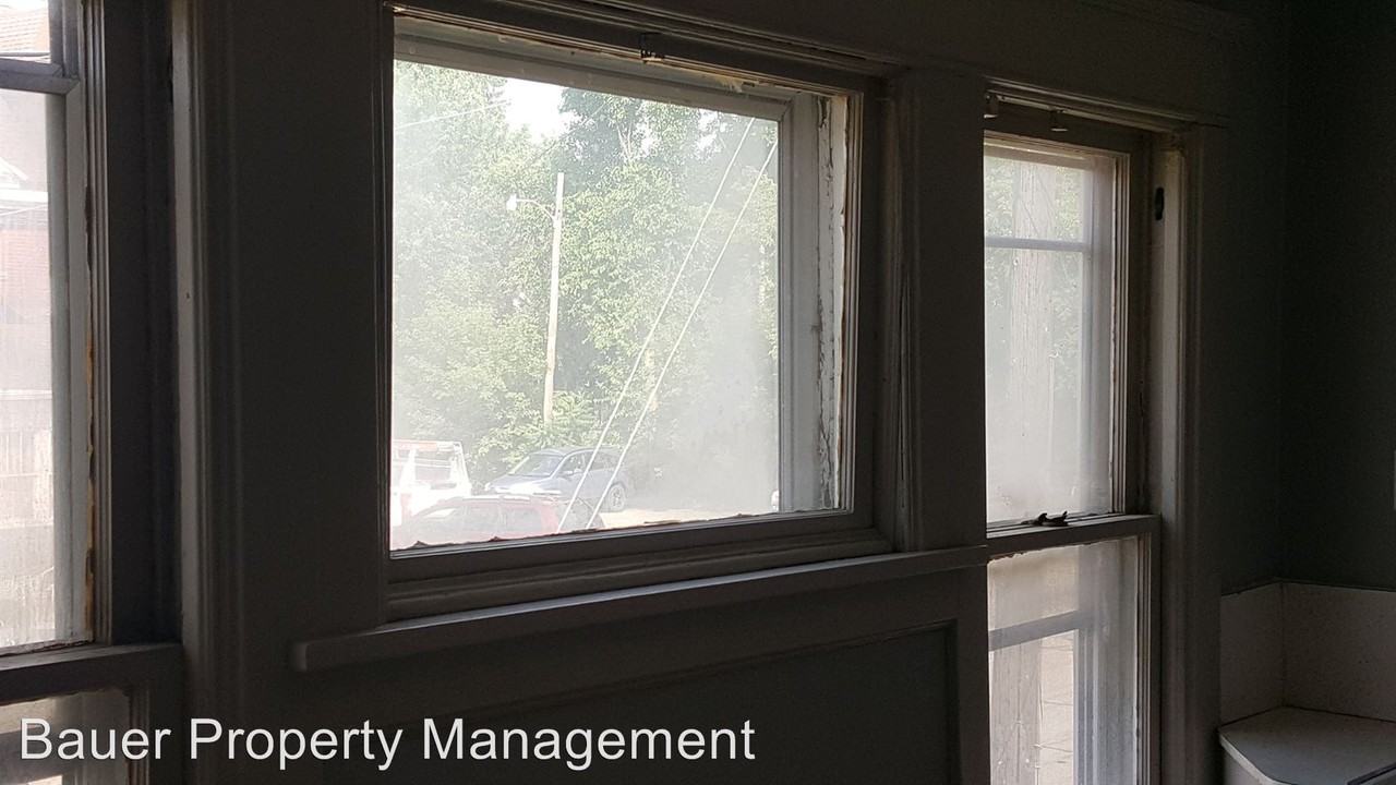 1166 West 26th Street - Photo 2 of 8